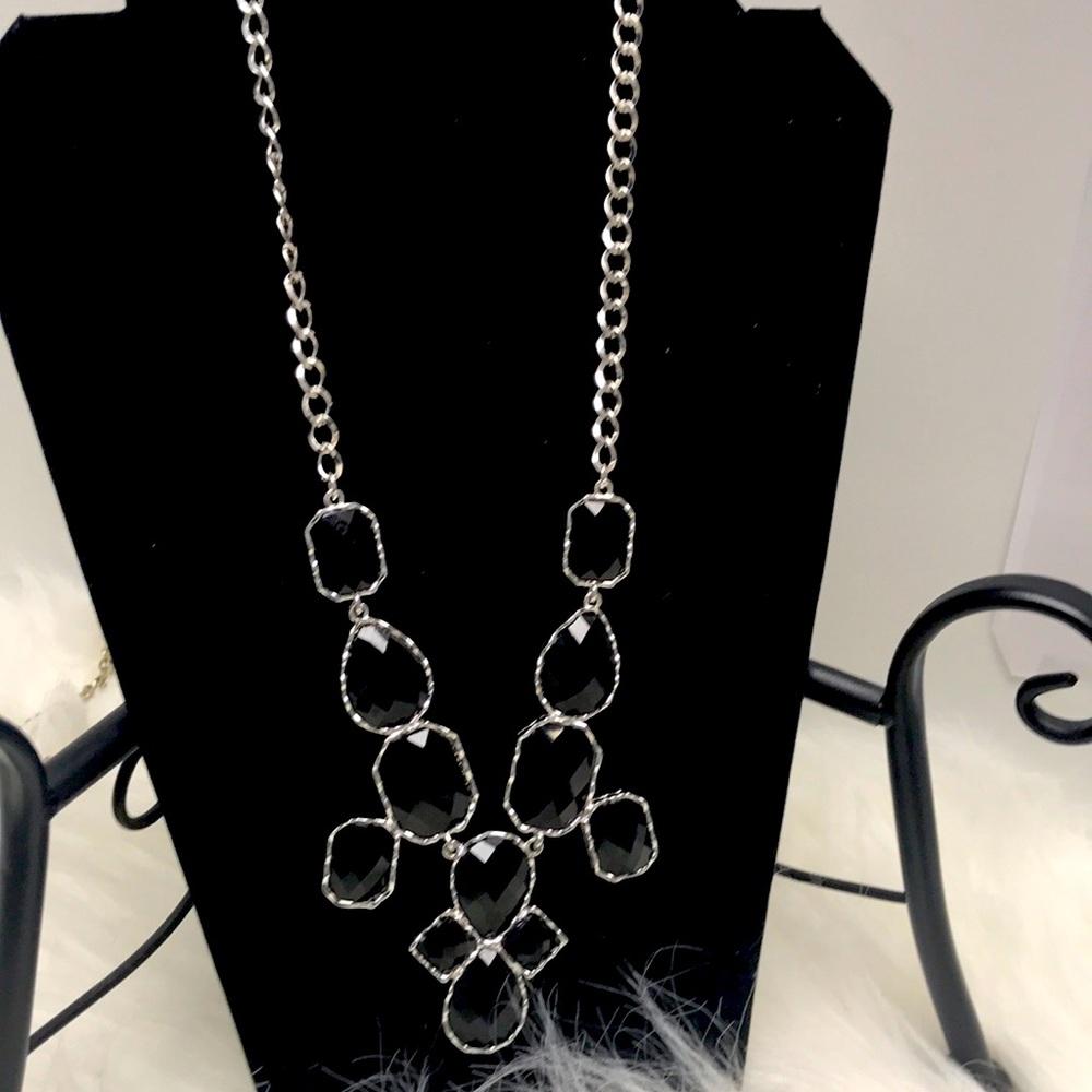 Statement necklace